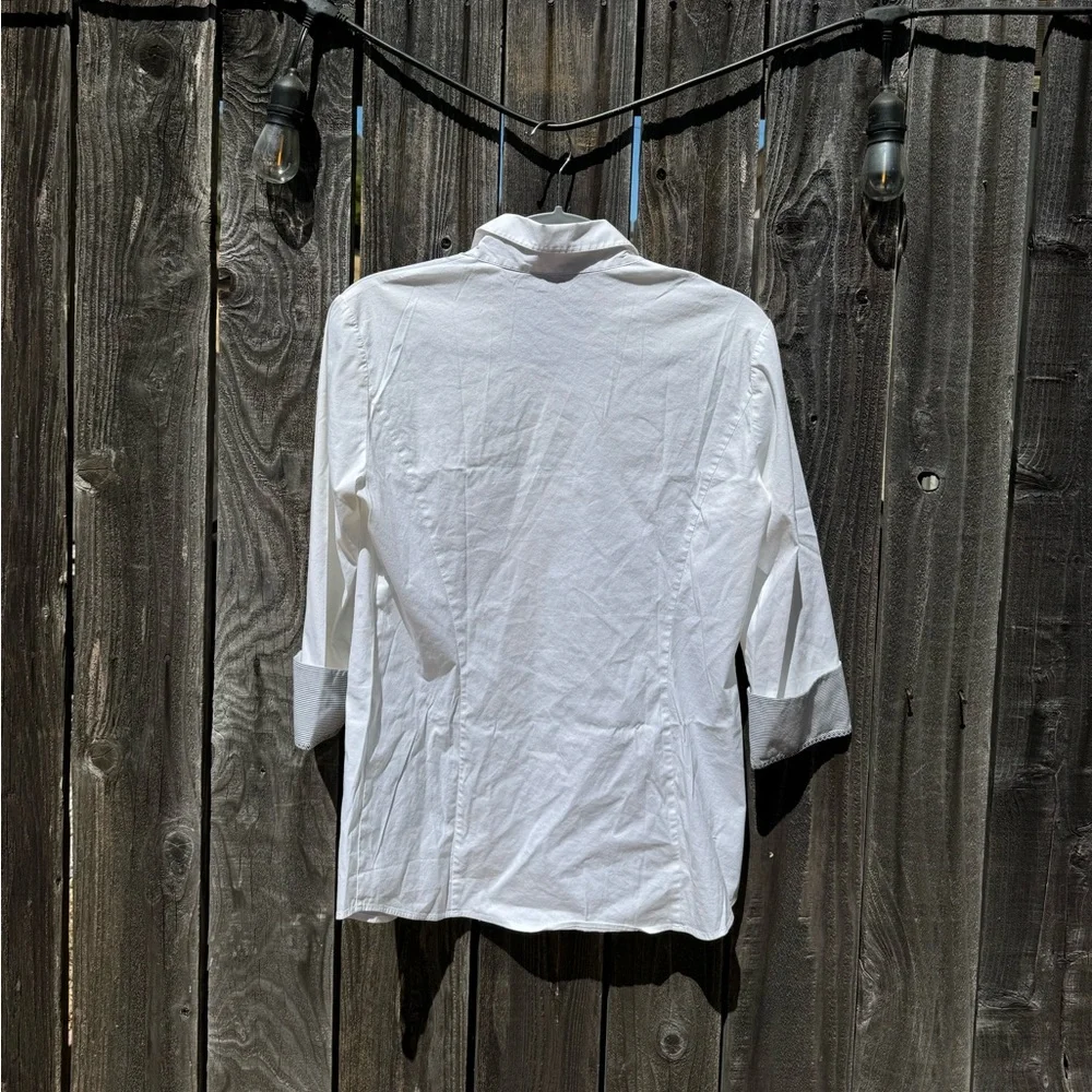 Lafayette 148 New York White Button Down Shirt sz 6 stripped accent sleeve cuffs - Picture 3 of 8